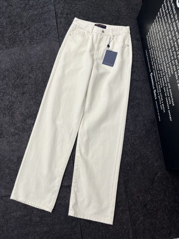 White Baggy Jeans